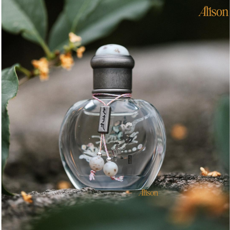 SEPT NEUF Trường Thừa